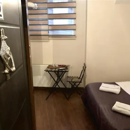 Centre Taksim 3*