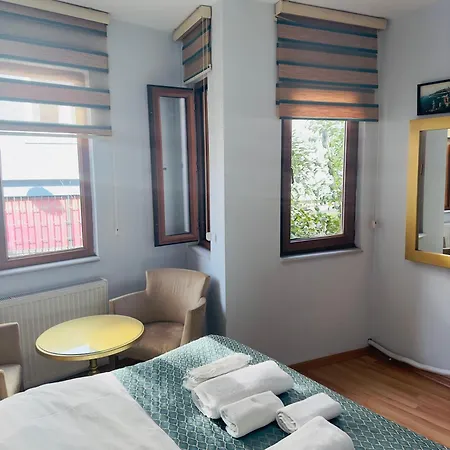 Centre Taksim Aparthotel 3*